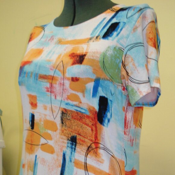 Julia Divina "Abstract Energy Print" Dress. - Picture 4 of 4